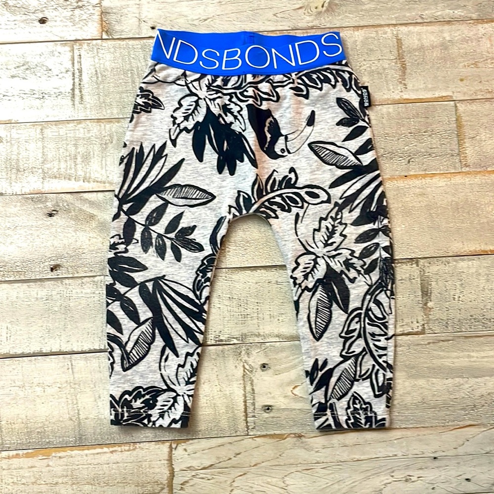 Bonds Tuscan/Jungle pants 6-12m